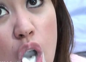 coco0012-3 ココちゃん厳選　動画  フェチ撮影　歯磨き　口開く　歯茎　日本人女性