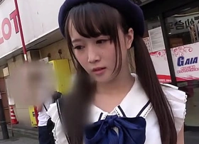 可愛い顔に甘いボイス、女の子らしい雰囲気！まさにアイドル系なももちゃん200GANA-1511