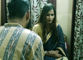 Beautiful bhabhi has erotic dealings with Punjabi boy! Indian romantic dealings video