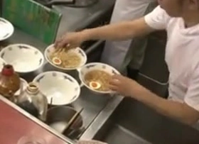 Japanese Waitress Screwed In Restaurant xLx