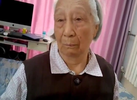 Old Chinese Granny Gets Fucked