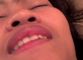 Asian amateur rims and blows while masturbating