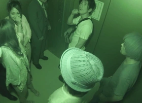 Elevator group sex - Japanese heads wild
