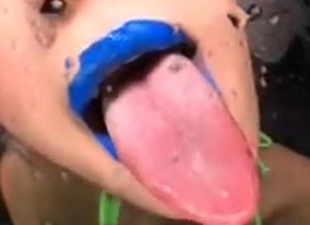 Japanese blue lipstick (spitting-fetish)