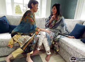 Desi Bhabhi Sahara Knite tempts her sister in law