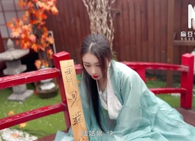 ModelMedia Asia - Chinese Costume Sweeping Sells Her Body to Bury Father