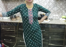 Indian Punjabi Mother Put Experimental Desi Chudai Full Galiyan Punjabi Full HD Desi Sardarni Stepmum Wound Mari In Kitchen