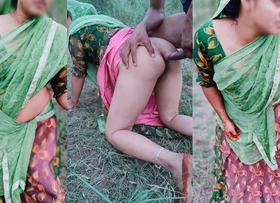 mota lund bahut pasand hai devar ji, chodo mujhe or joe se, desi indian bhabhi fucked overwrought devar outdoor jaungal se hindi HD