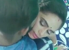 Desi Bengali boudi costs has hot sex, Chodai videos
