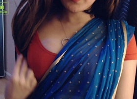 Cammodel BadGirlLHR around Saree