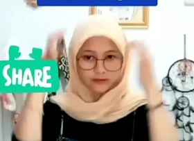 Jilbab Goyang Bugil Buat Pacar